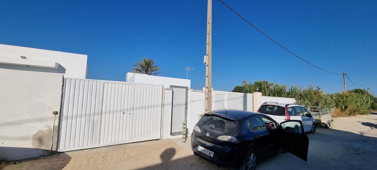 Apartamentos La Playa Barbate Extérieur photo